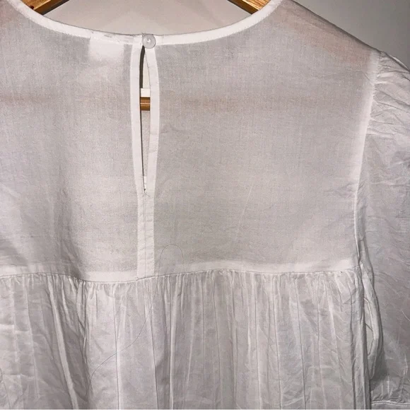 NWT MELROSE & MARKET YOKE DETAIL PUFF SLEEVE TOP IN WHITE- size S - Picture 6 of 9